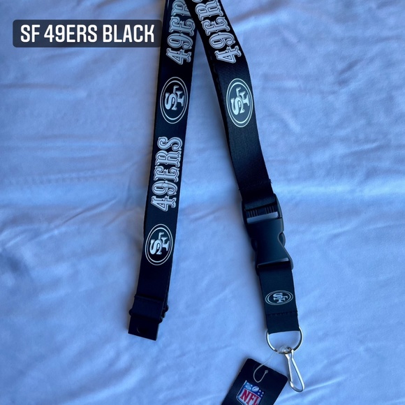 Black Friday sales!Brand New Keychain - Great Durable Material - Tags Attached - Picture 7 of 10